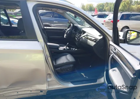 2016 BMW X3 xDrive28I из США, поврежденный, VIN 5UXWX9C57G0D81455